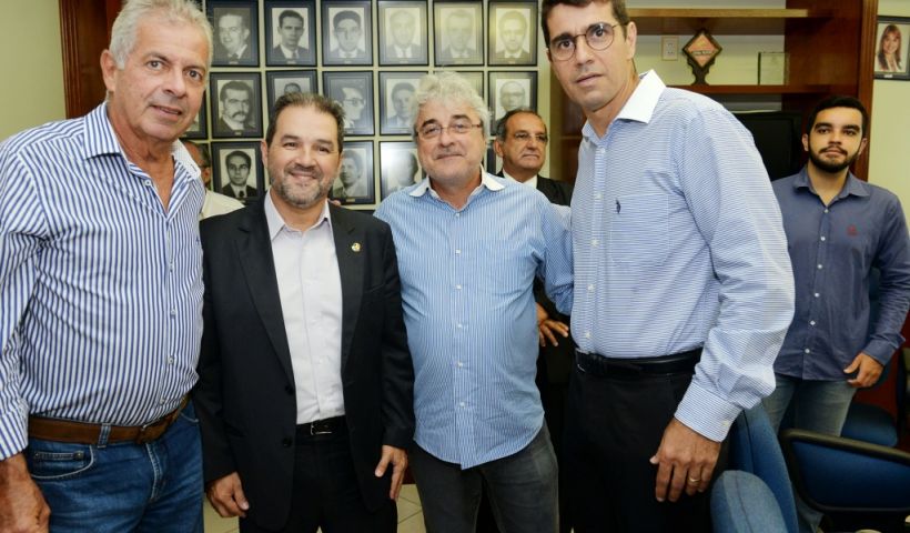 Deputado Federal Paulo Feijó, Senador Eduardo Lopes, Presidente da CDL Campos Joilson Barcelos e Presidente da FCDL-RJ Marcelo Mérida