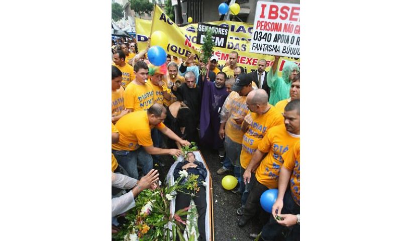Manifestação contra emenda Ibsen Pinheiro